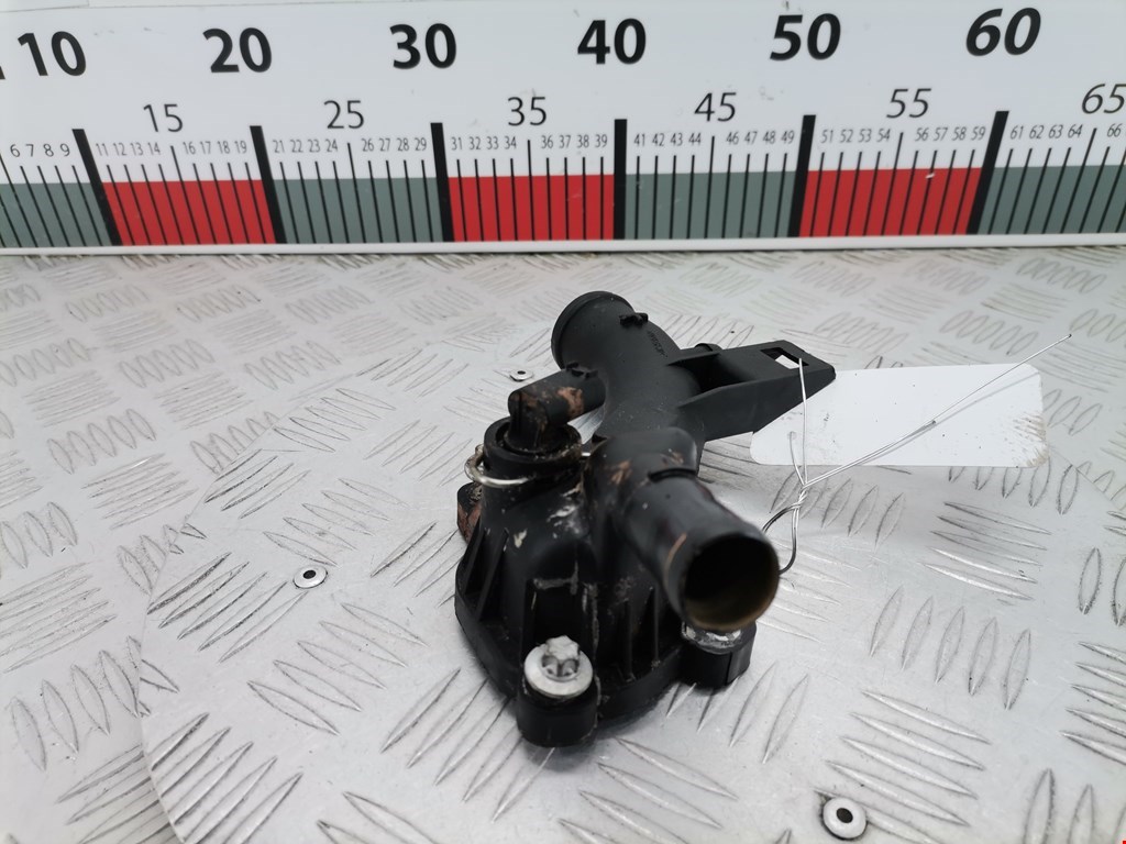 Тройник системы охлаждения OPEL Astra J 2009-2017