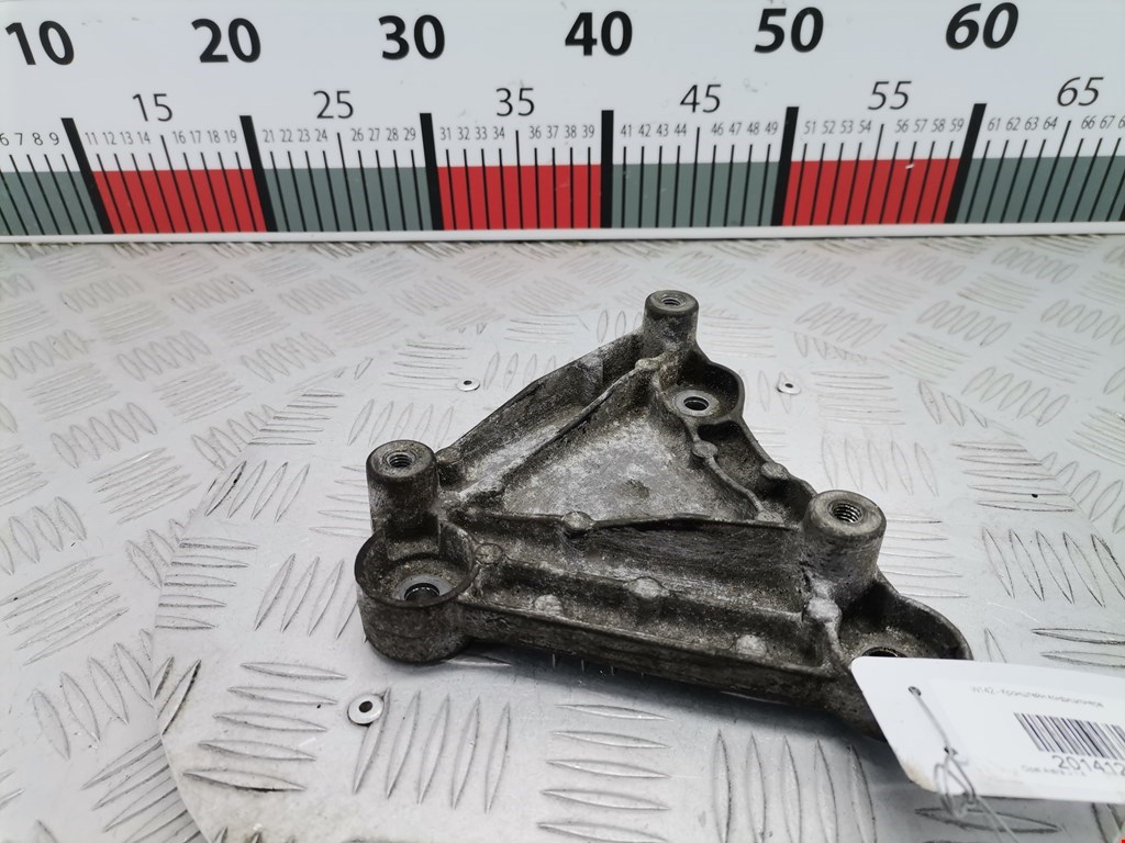 Кронштейн кондиционера OPEL Astra J 2009-2017