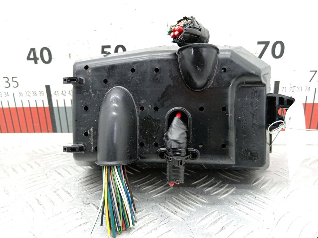 Блок предохранителей Ford Mondeo 3 (2000-2007)