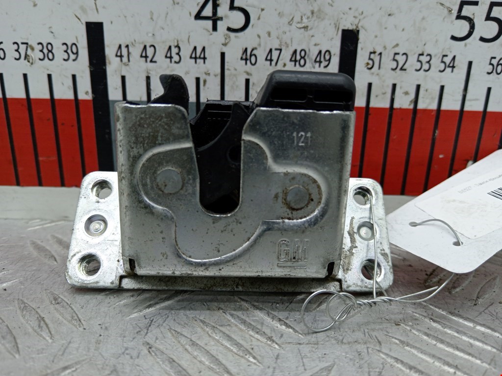 Замок багажника (крышки двери) OPEL Meriva A 2003-2010