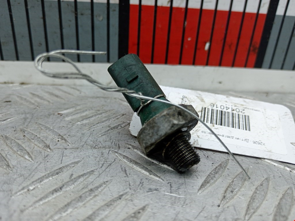 Датчик давления масла VOLKSWAGEN Golf IV 1997-2003