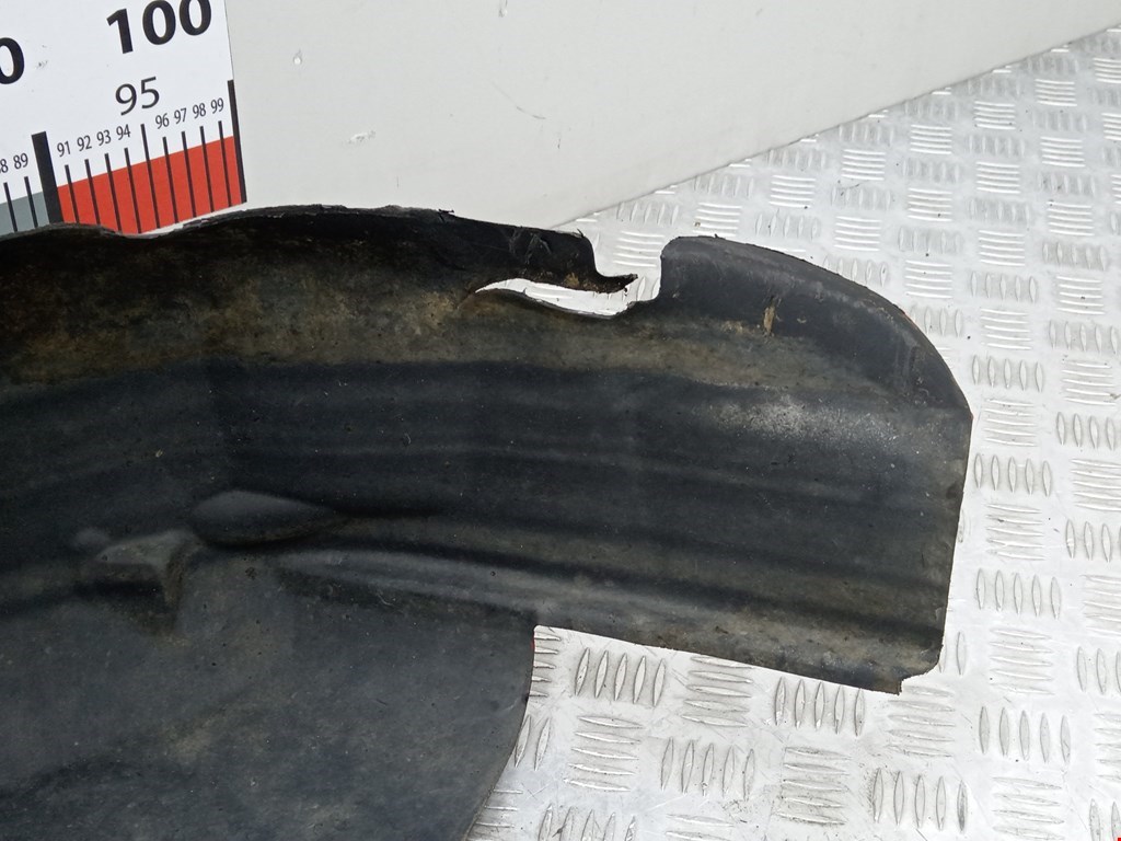 Локер (подкрылок) задний правый CITROEN Berlingo 1996-2012