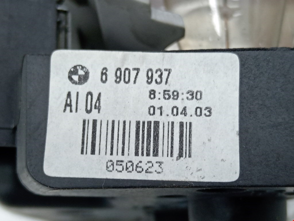 Фонарь задний внутренний левый BMW 3er E46 1998-2006