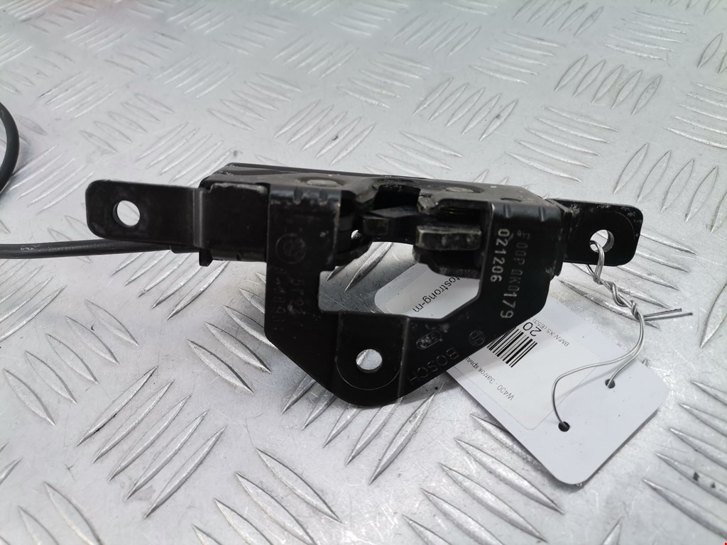 Замок багажника (крышки двери) BMW X5 E53 1999-2006