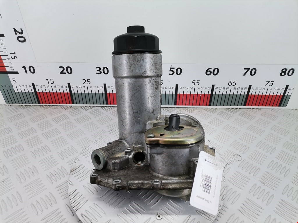 Корпус масляного фильтра AUDI A4 B6 2001-2005