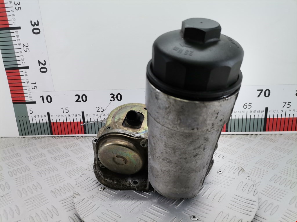 Корпус масляного фильтра AUDI A4 B6 2001-2005