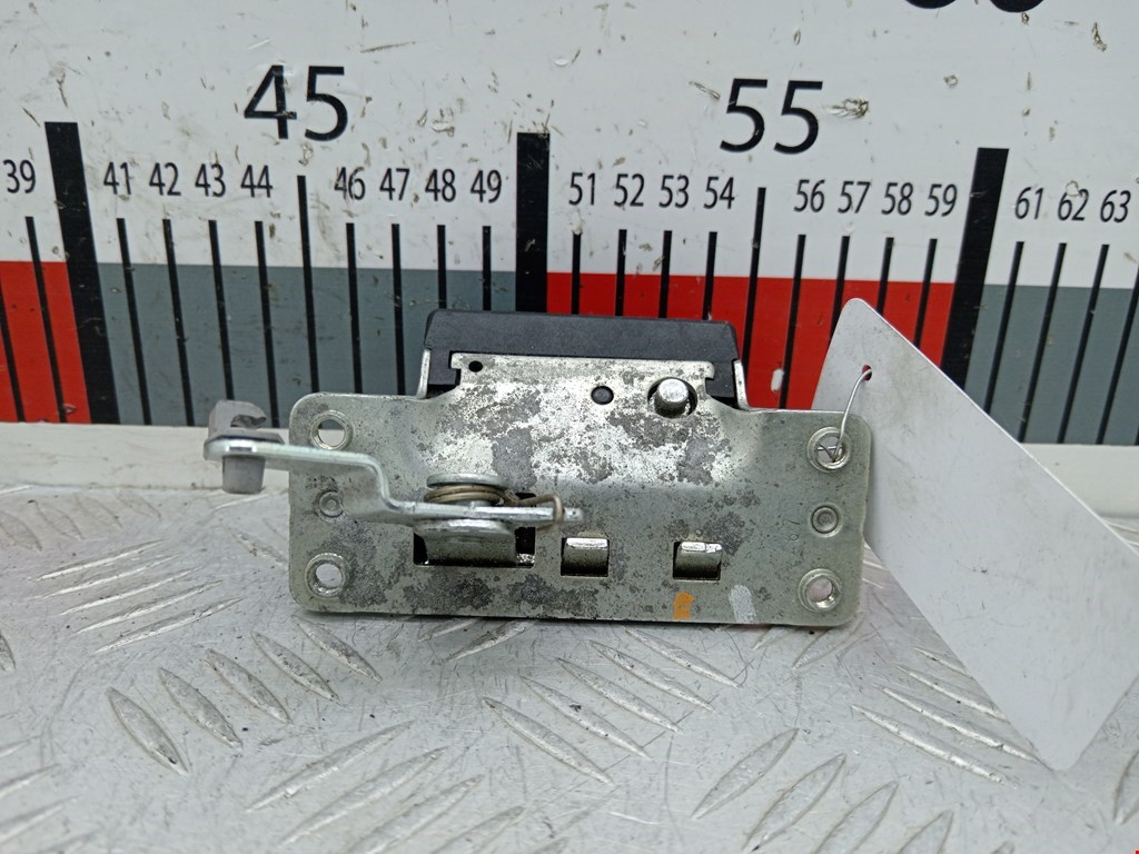 Замок багажника (крышки двери) OPEL Meriva A 2003-2010