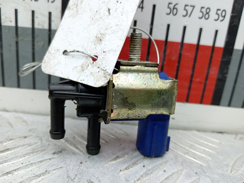 Клапан воздушного фильтра Nissan Primera P11 (1995-2002)