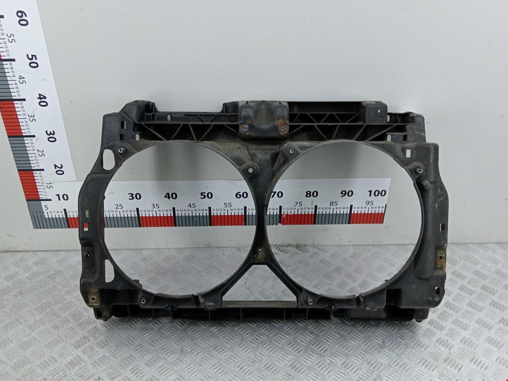 Панель передняя (передняя монтажная панель рамка передняя телевизор) Peugeot 407 (2004-2010)