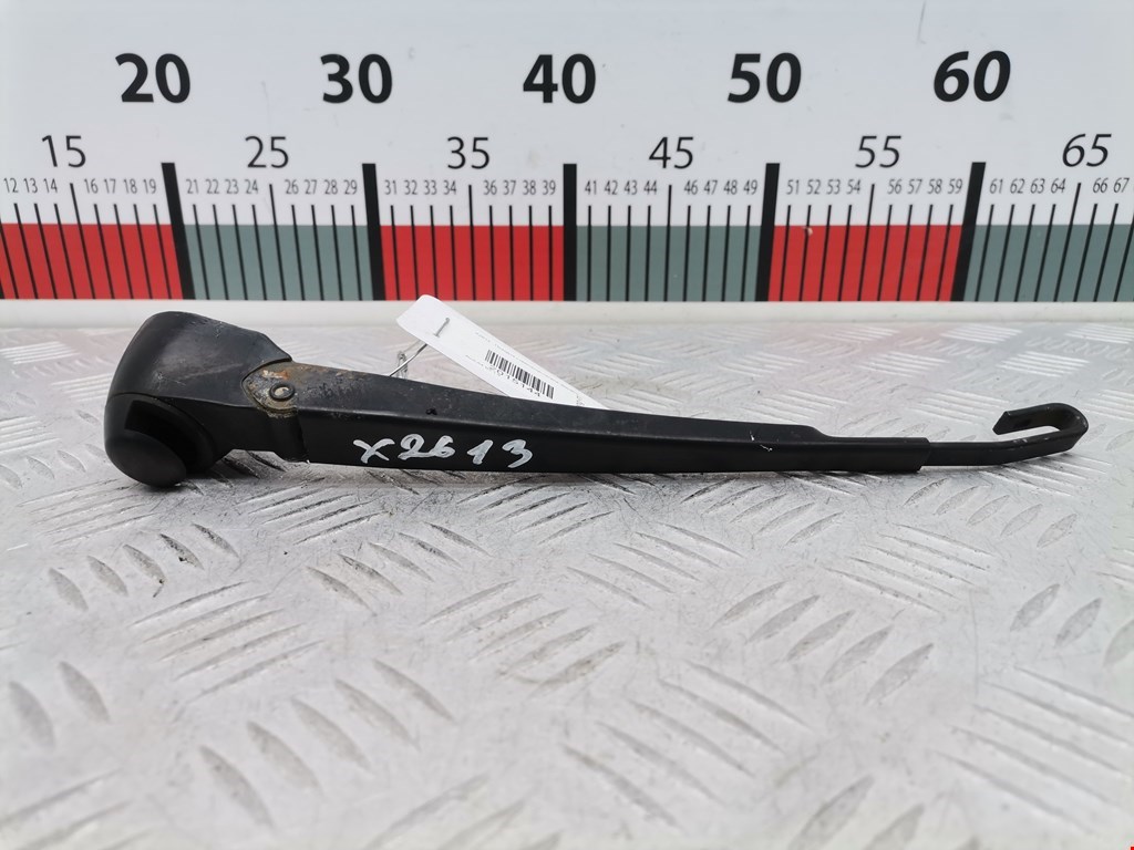 Поводок дворника задний (заднего) AUDI A4 B5 1995-2001