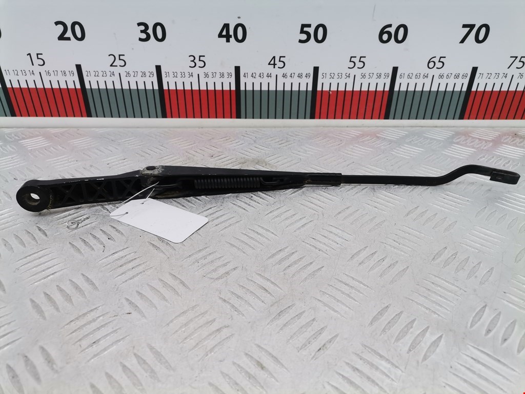 Поводок дворников передний левый/ правый VOLKSWAGEN Caddy II 1995-2004