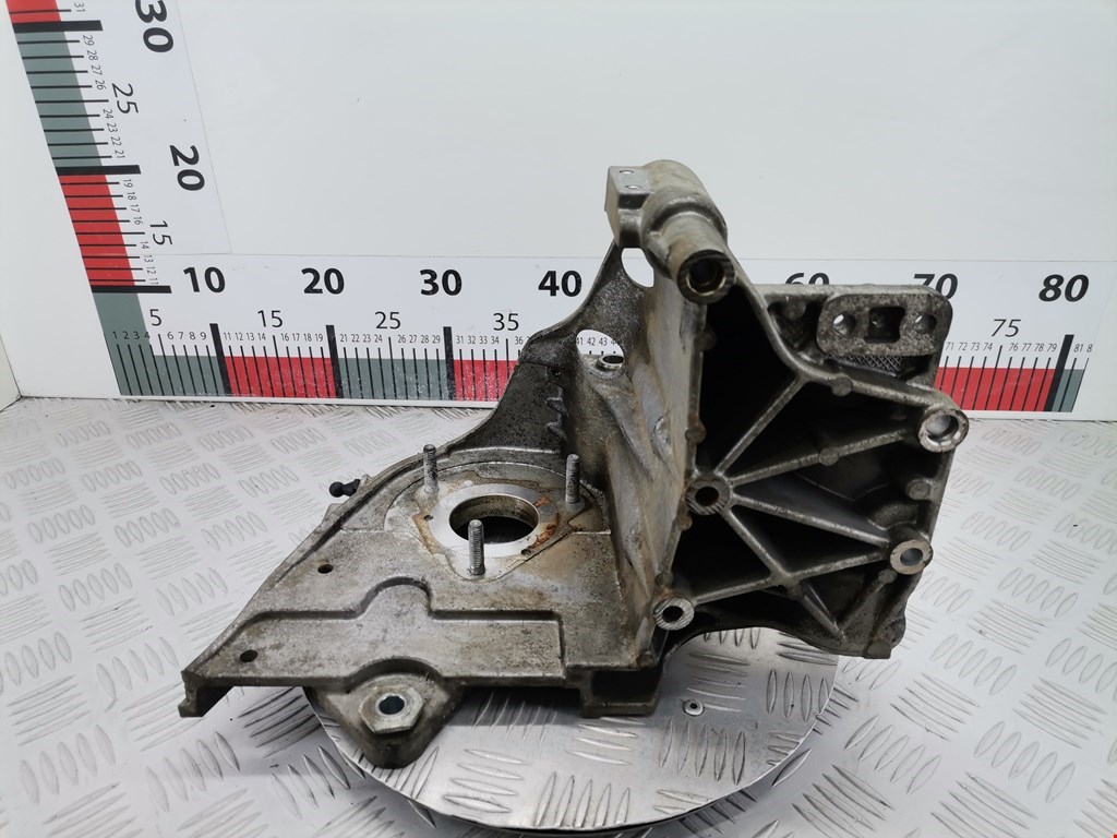 Кронштейн ТНВД OPEL Astra H/Family 2004-2015