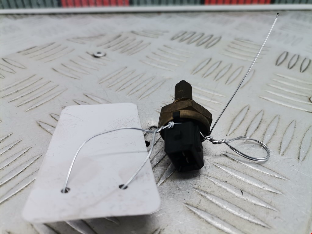 Датчик температуры (охлаждающей жидкости) BMW 3er E46 1998-2006