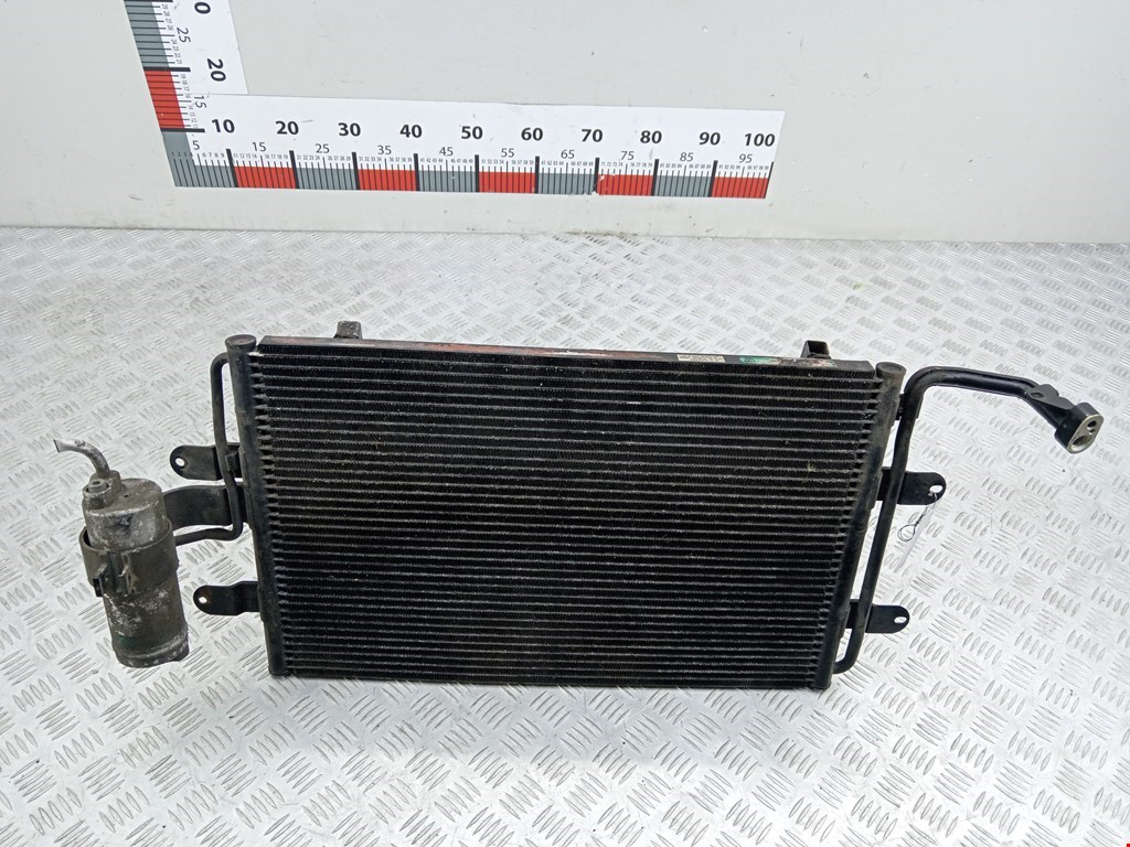 Радиатор кондиционера SEAT Toledo 1998-2004
