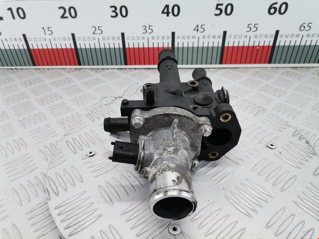 Корпус термостата OPEL Zafira B 2005-2012