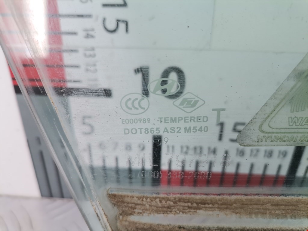 Стекло двери переднее правое HYUNDAI Sonata V NF 2004-2010