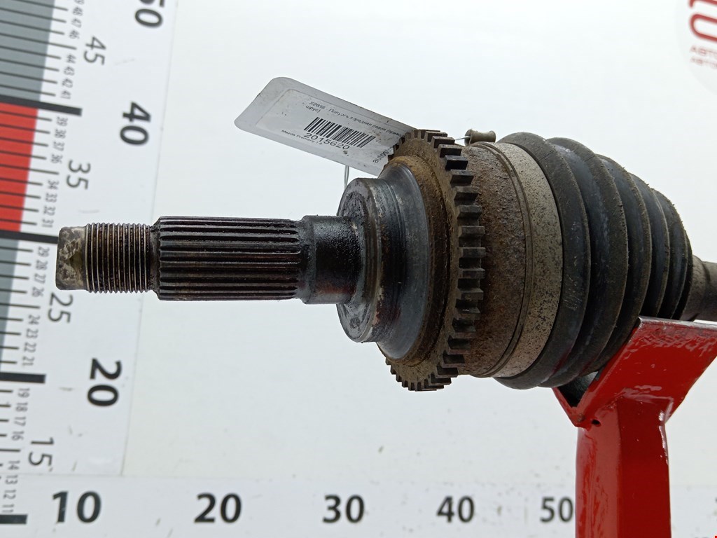 Полуось (привод, приводной вал) передняя левая MAZDA Premacy CP 1999-2004
