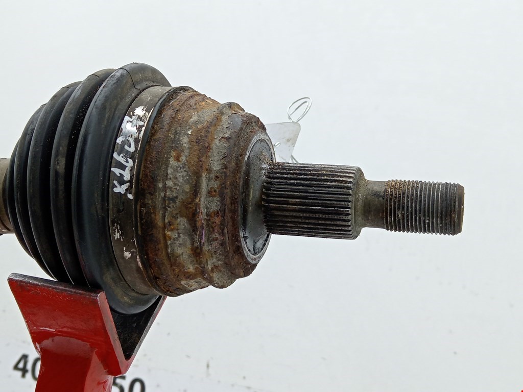 Полуось (привод, приводной вал) передняя левая SEAT Toledo 1998-2004