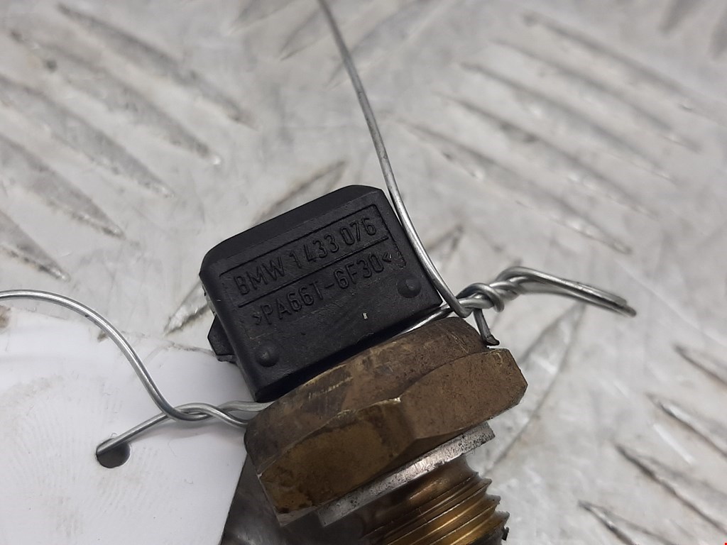 Датчик температуры (охлаждающей жидкости) BMW 3er E46 1998-2006