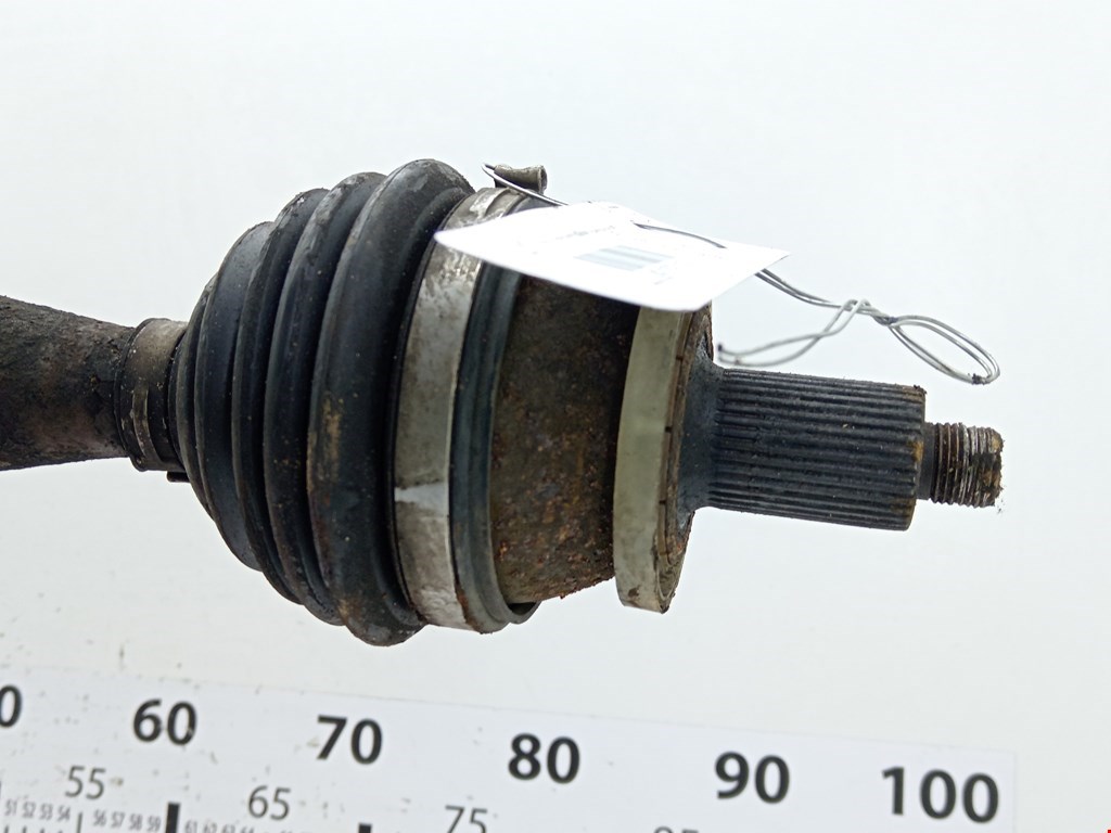 Полуось (привод, приводной вал) передняя правая SKODA Fabia MK1 1999-2006