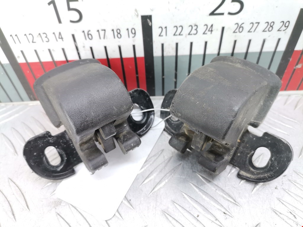 Замок двери распашной левой Renault Logan 1 (2004-2015)