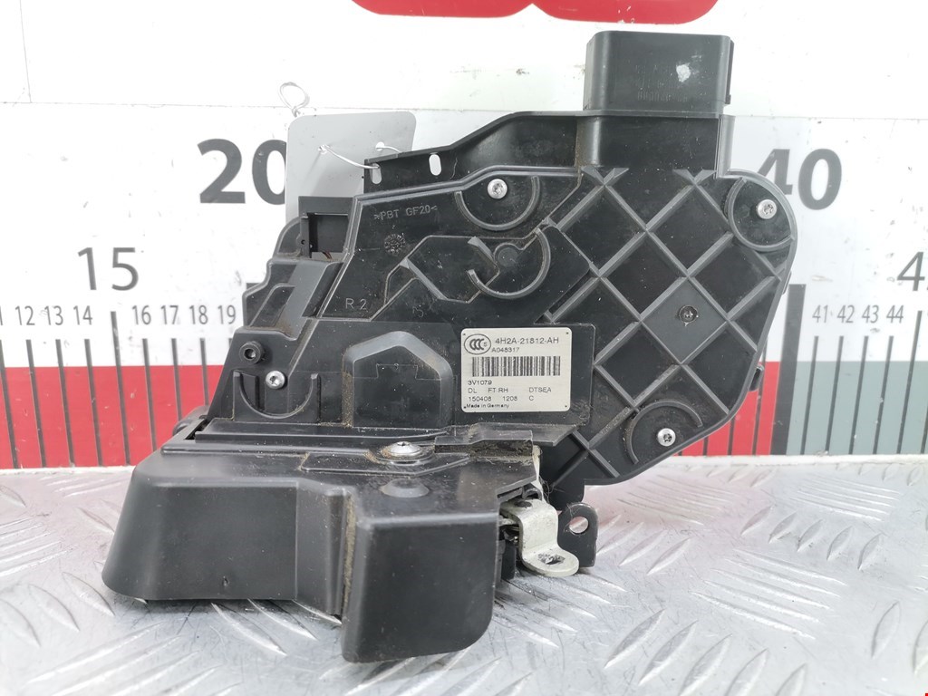 Замок двери передней правой LAND ROVER Range Rover Sport 2005-2013