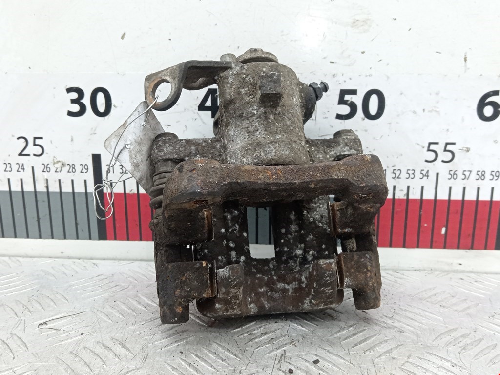 Суппорт задний левый VOLKSWAGEN Golf IV 1997-2003