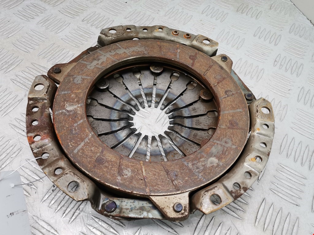 Маховик (демпфер сцепления) FORD KA 1996-2008