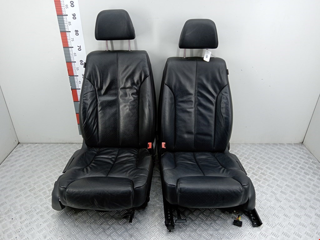 Комплект (К-кт) сидений VOLKSWAGEN Passat B6 2005-2011
