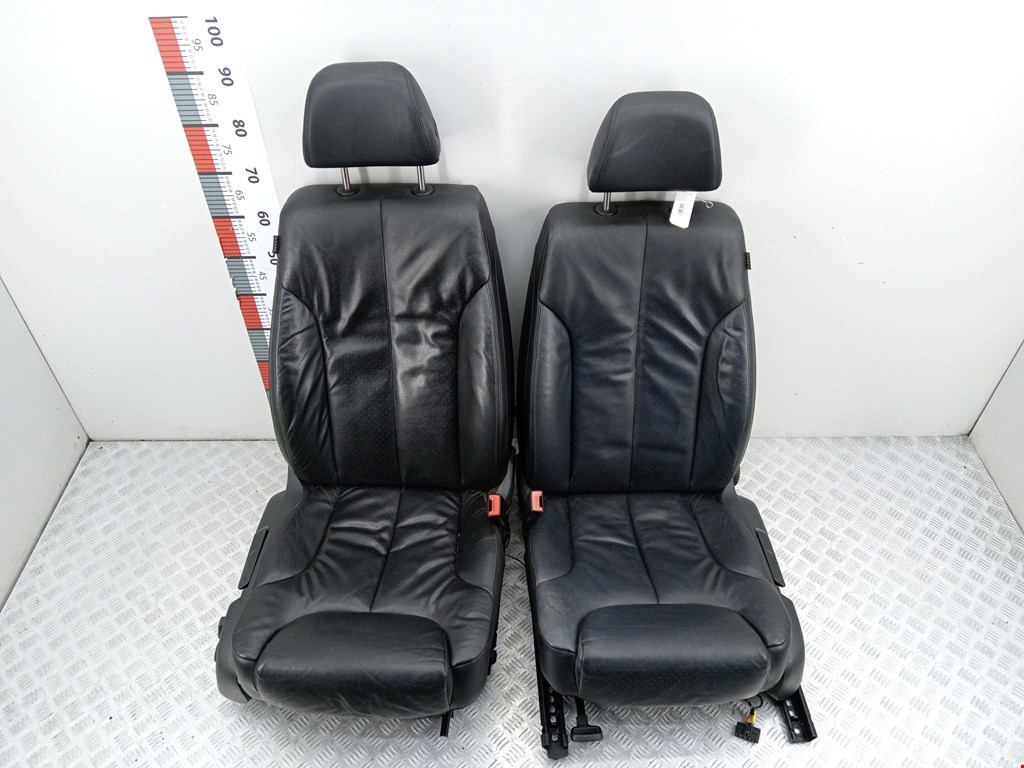 Комплект (К-кт) сидений VOLKSWAGEN Passat B6 2005-2011