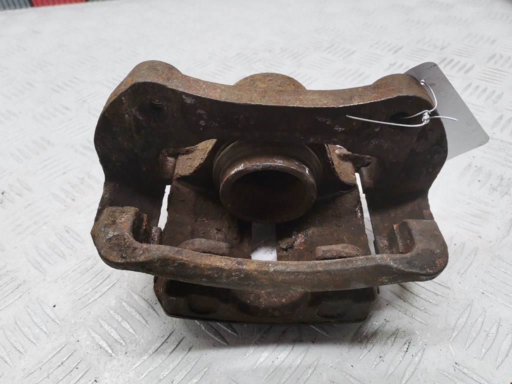 Суппорт передний правый OPEL Insignia 2008-2017