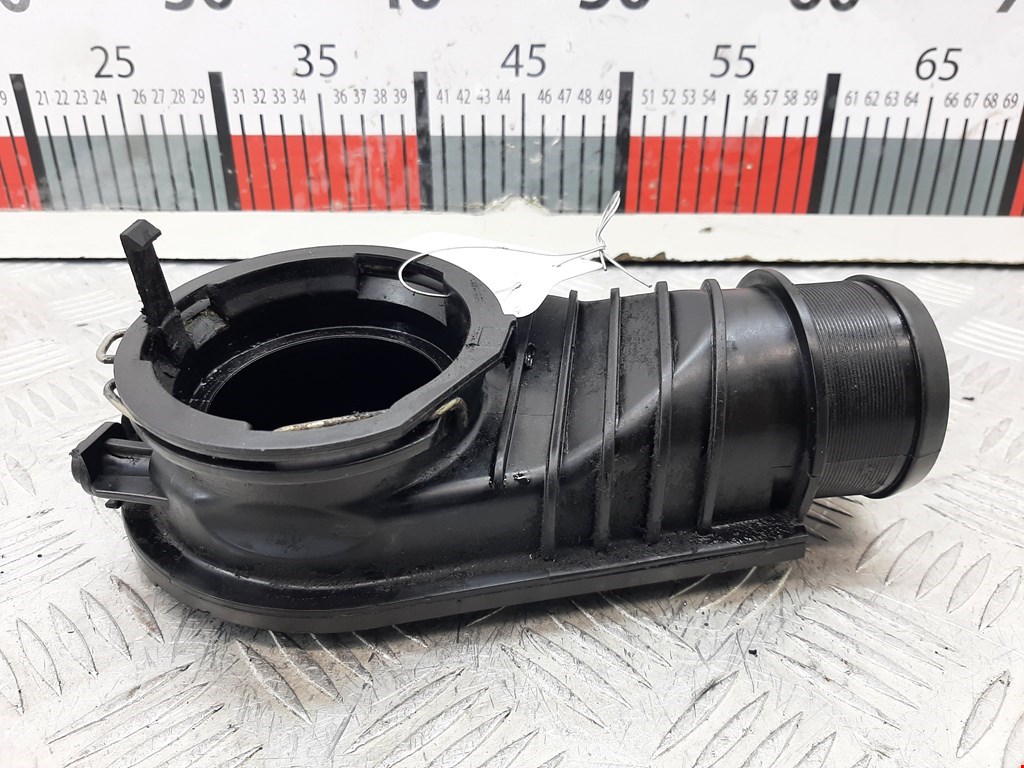 Патрубок воздушного фильтра PEUGEOT 407 2004-2010