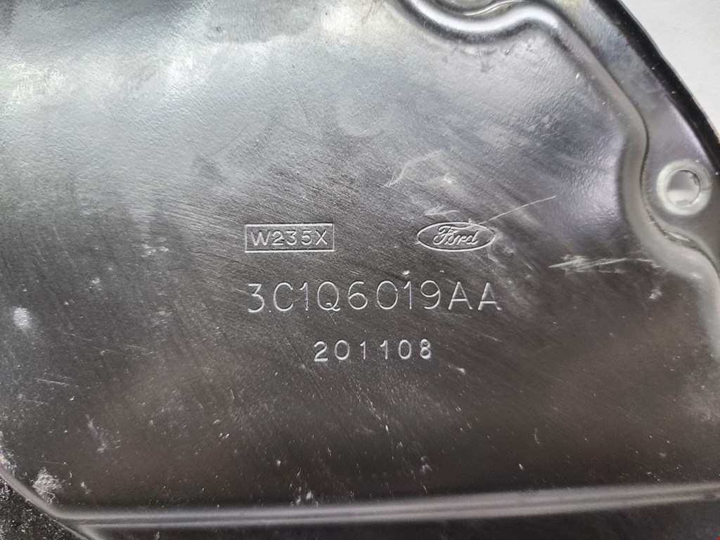 Крышка двигателя передняя FORD Transit 2000-2006