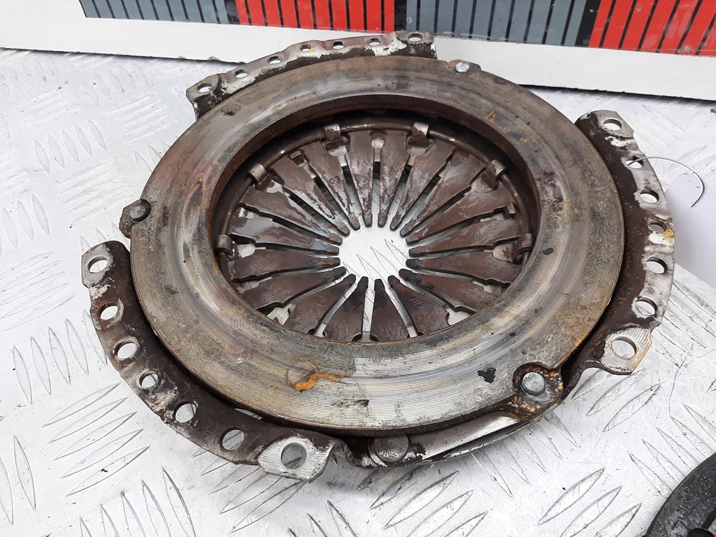 Маховик (демпфер сцепления) SKODA Fabia MK1 1999-2006