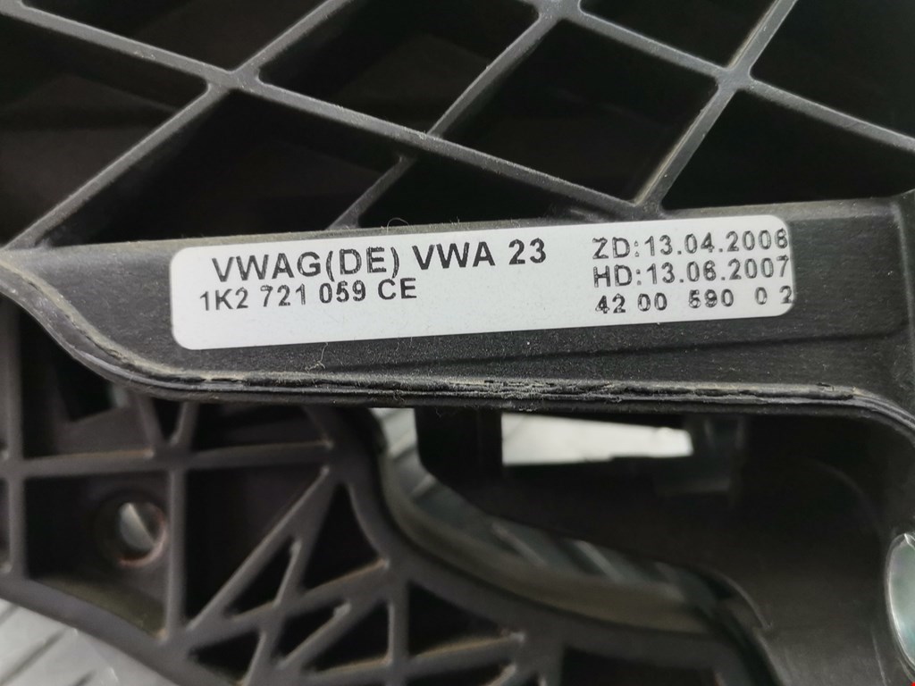 Педаль сцепления SKODA Octavia A5 1Z- 2004-2013