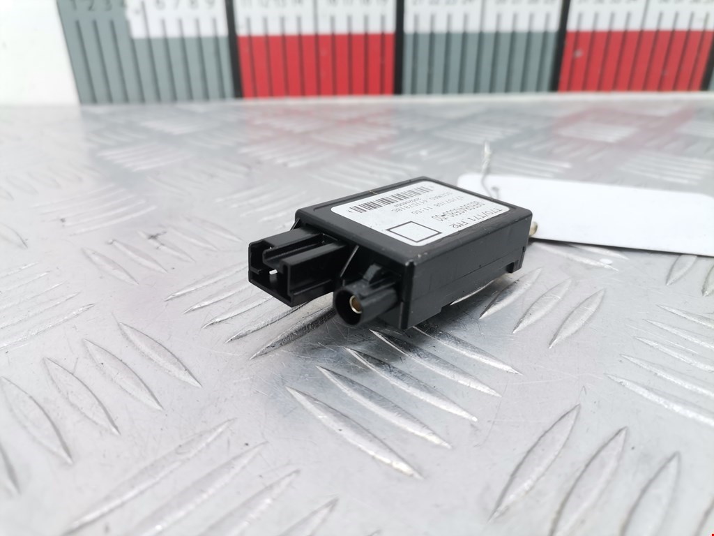 Усилитель антенны PEUGEOT 308 2007-2015