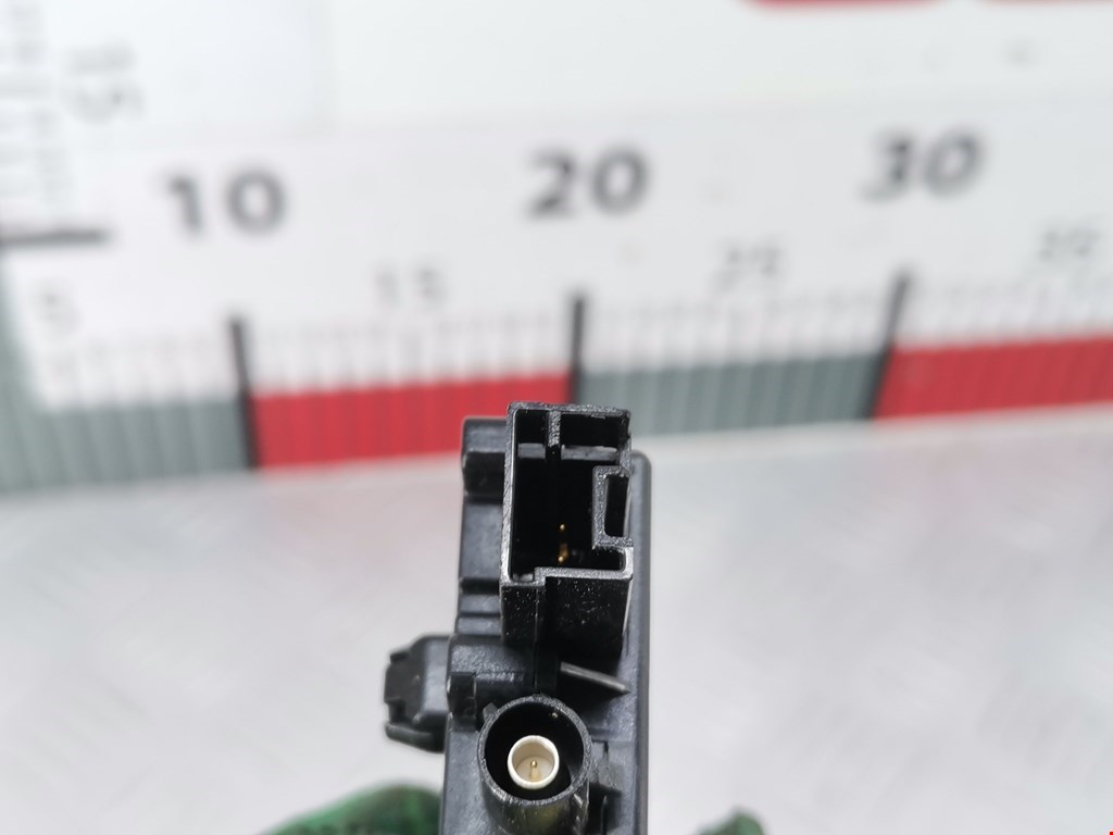 Усилитель антенны PEUGEOT 308 2007-2015