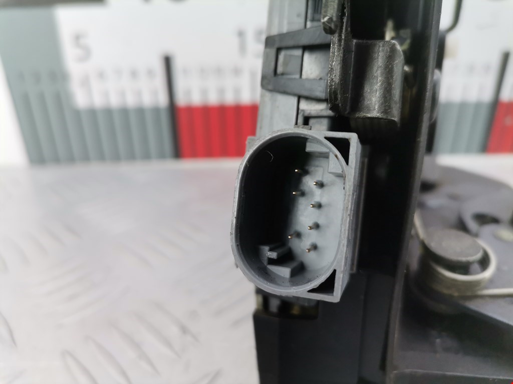 Замок двери задней левой BMW X5 E53 1999-2006