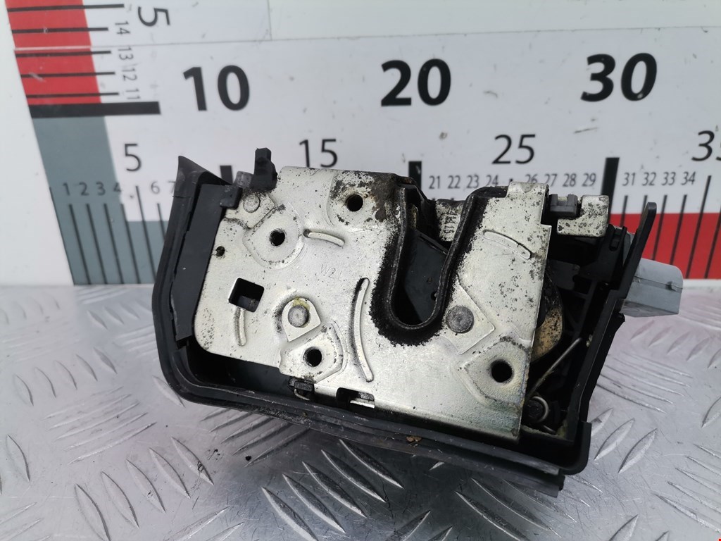 Замок двери задней левой BMW X5 E53 1999-2006