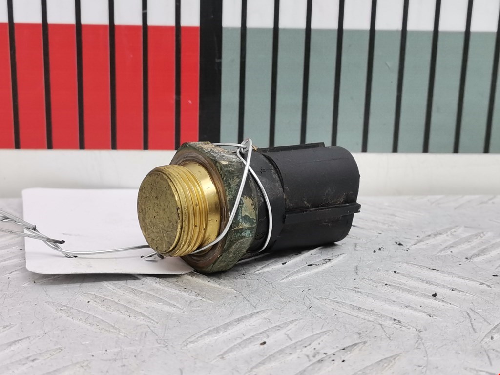 Датчик температуры (охлаждающей жидкости) SKODA Octavia A4 1U- 1997-2010