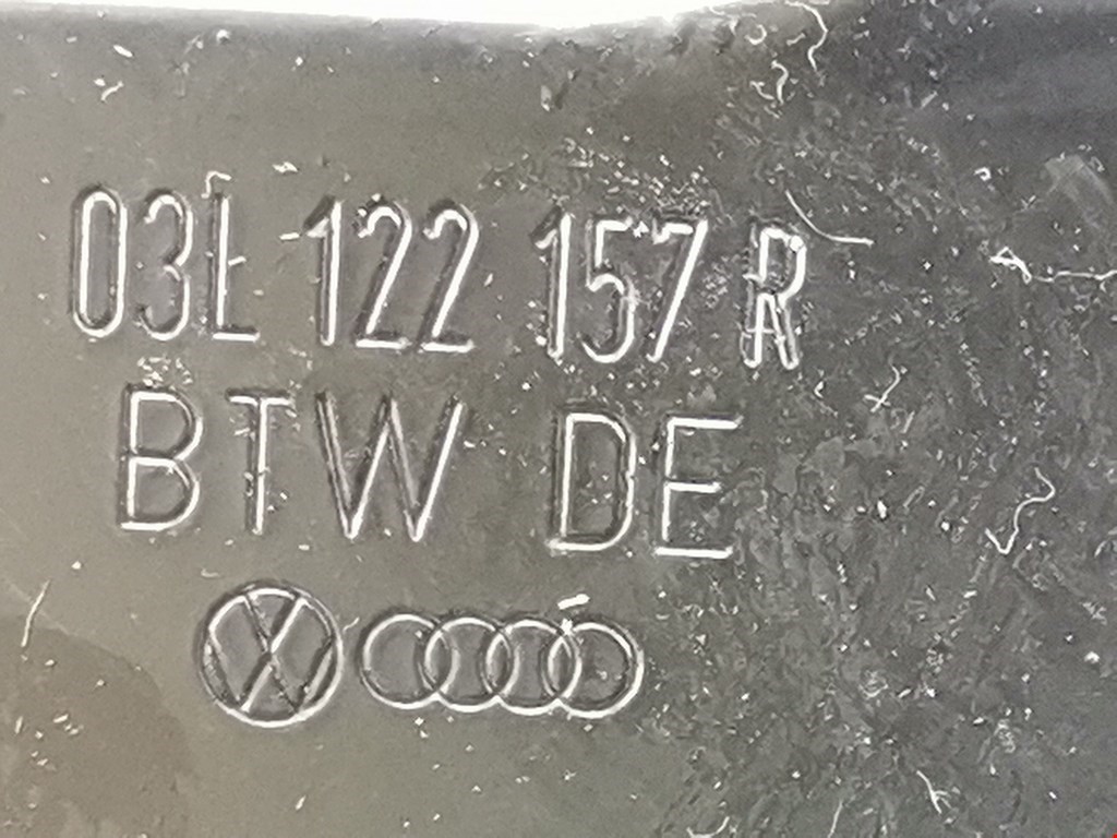 Патрубок системы охлаждения Skoda Rapid (2012-2020)