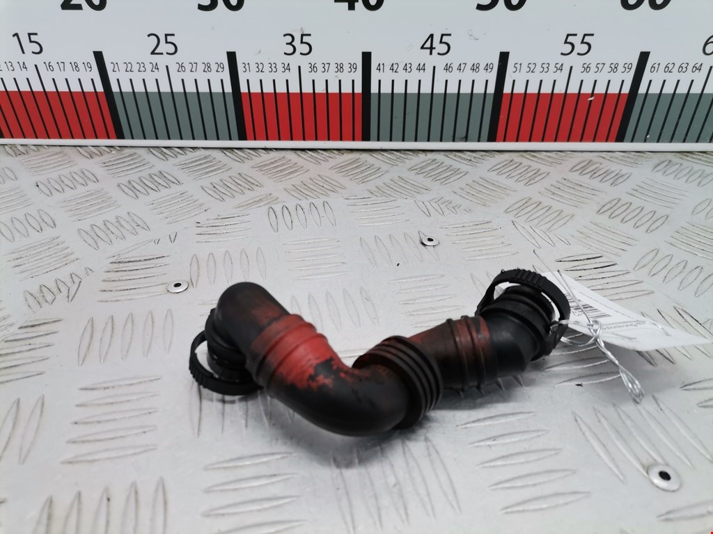 Трубка картерных газов AUDI A3 8P 2003-2013