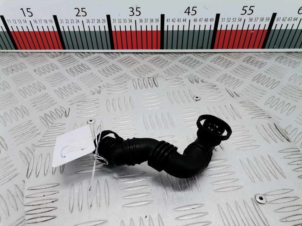 Трубка картерных газов AUDI A3 8P 2003-2013