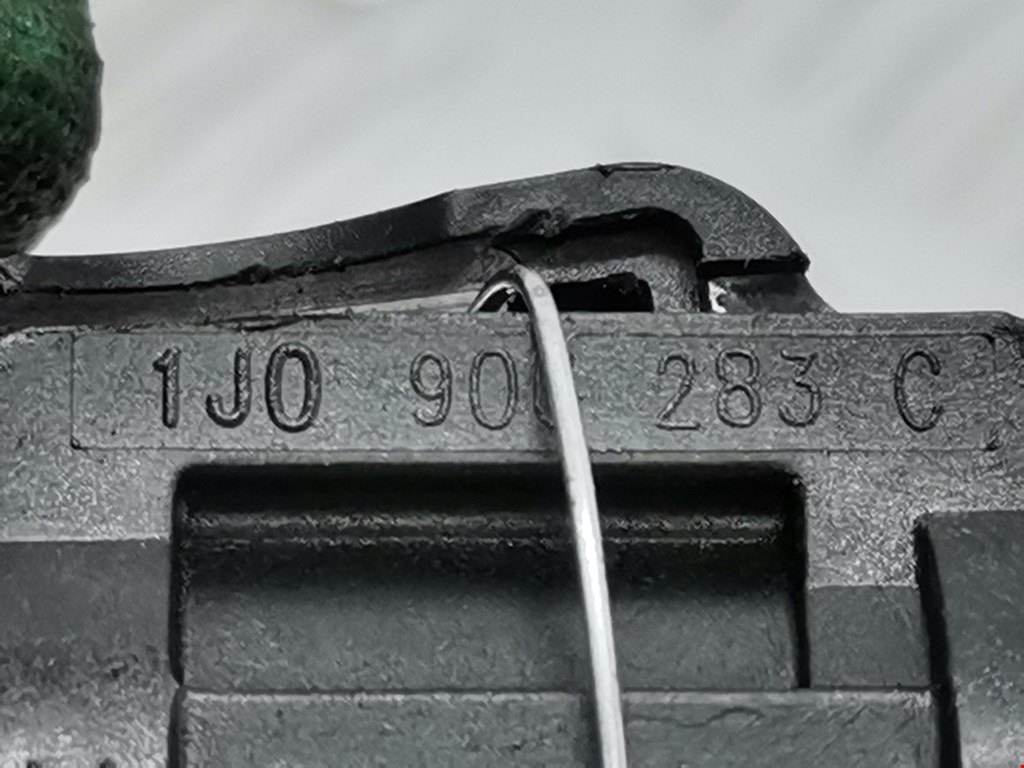 Клапан электромагнитный VOLKSWAGEN Golf IV 1997-2003