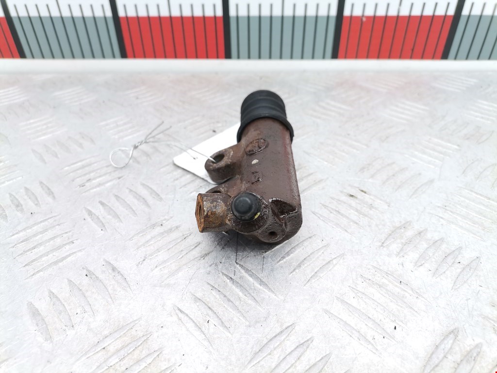 Цилиндр сцепления рабочий TOYOTA Avensis 2003-2008