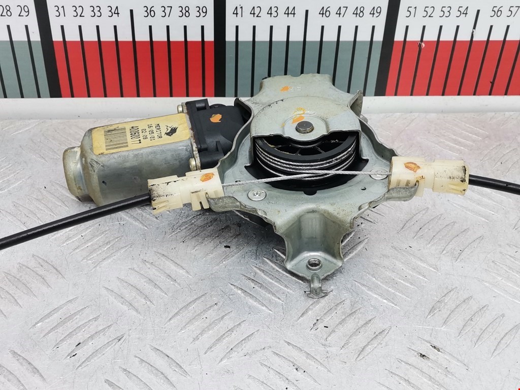 Стеклоподъемник передний правый NISSAN Primera P11 1996-2002