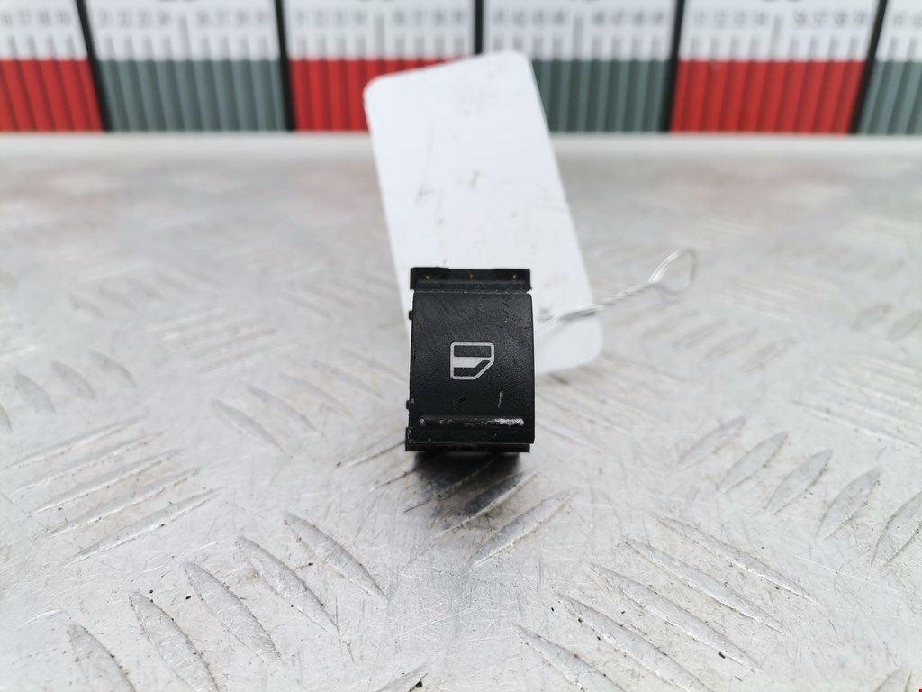 Кнопка стеклоподъемника VOLKSWAGEN Golf V Plus 2004-2009