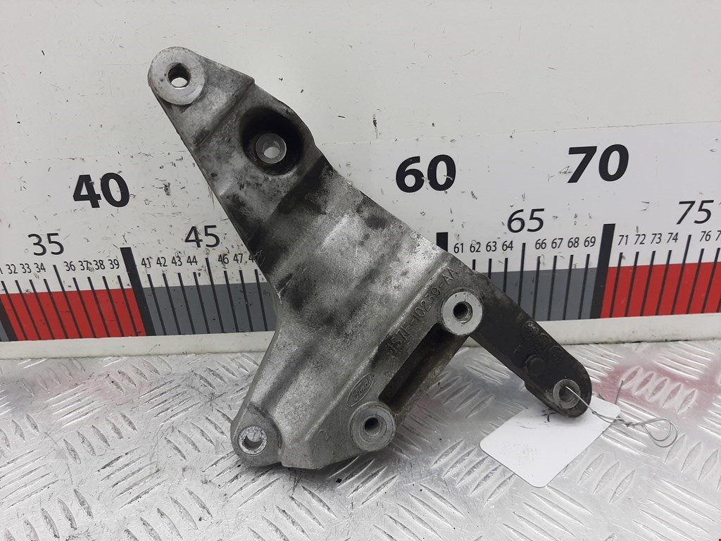 Кронштейн генератора FORD Mondeo III 2000-2007