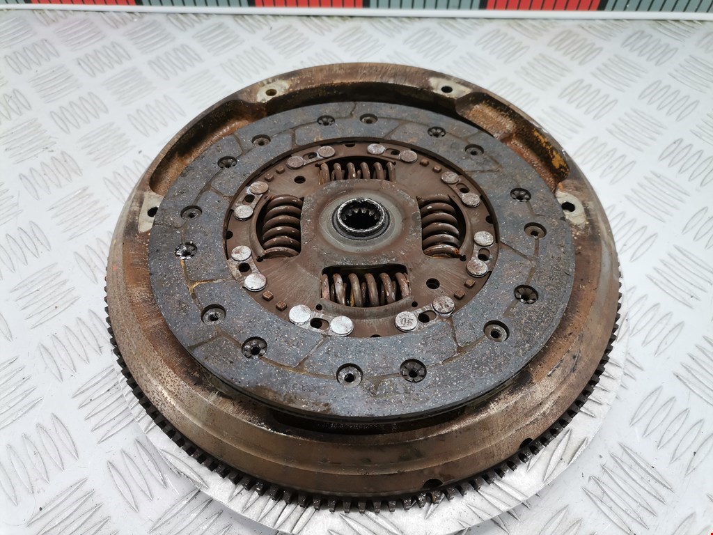 Маховик (демпфер сцепления) OPEL Astra J 2009-2017