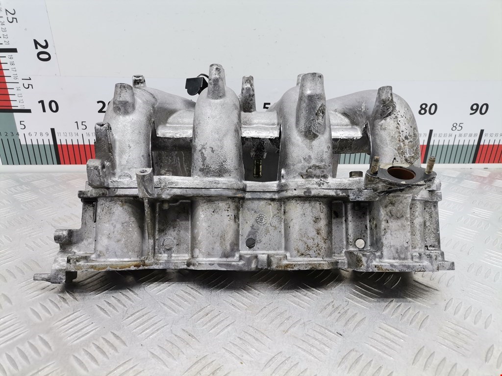 Коллектор впускной NISSAN Primera P11 1996-2002